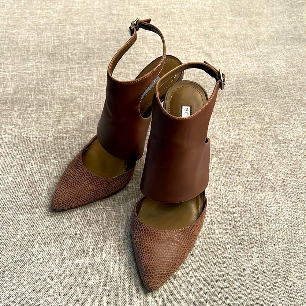 BCBG heels